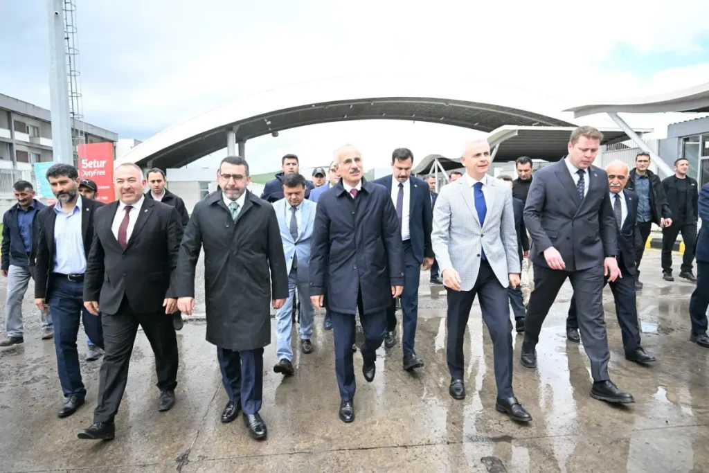 Bakü-Tiflis-Kars hattı tam kapasite devrede