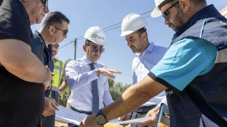 Manavgat‘ta doğalgaz çalışmaları aralıksız sürüyor