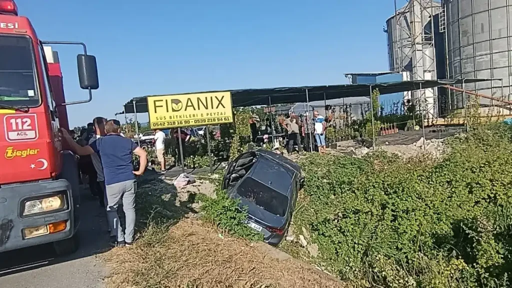 Sakarya-Karasu yolunda kaza: 3 yaralı
