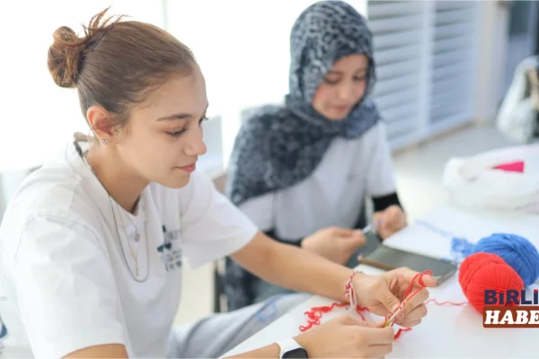 Aksaray AKMEK’te Anneler Öğreniyor, Çocuklar Üretiyor