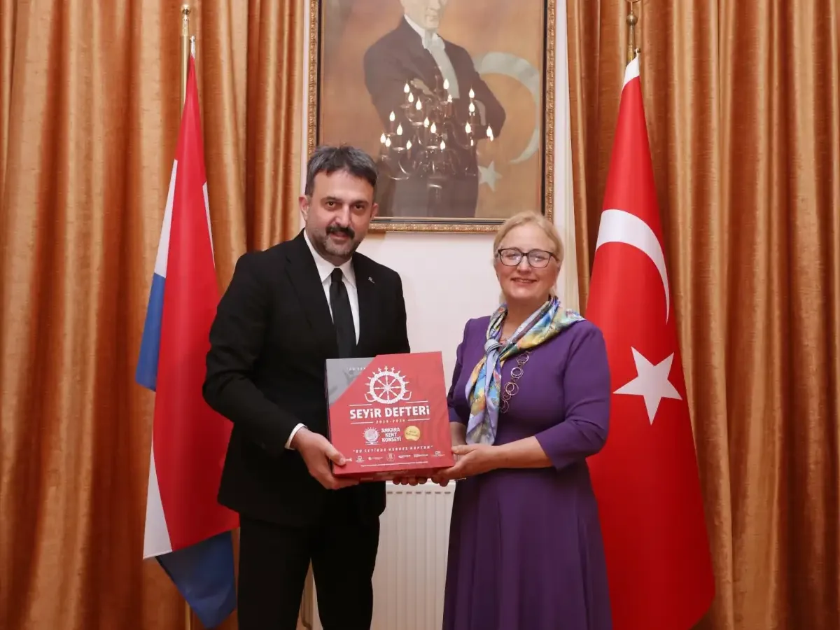 AKK Başkanı ve ATO Başkan Vekili Halil İbrahim Yılmaz Lahey Büyükelçisi Fatma Ceren Yazgan’ı ziyaret etti
