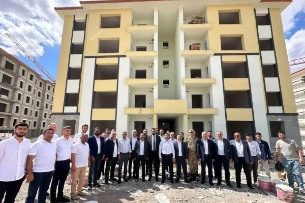 Kağızman TOKİ’de çalışmalar aralıksız sürüyor