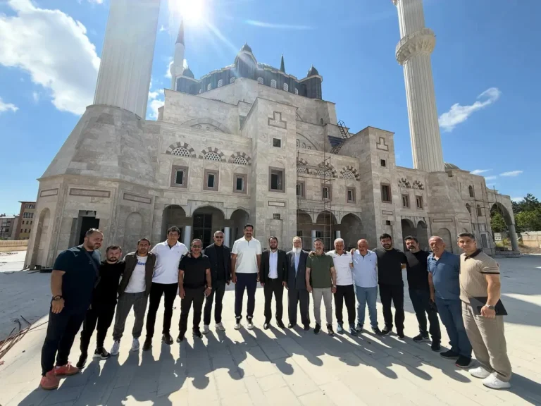 Sivas’ta Merkez Cami Külliyesine Güreş Salonu Projesi hayata geçirilecek