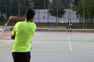 Cumhuriyet Bayramı tenis turnuvası başladı