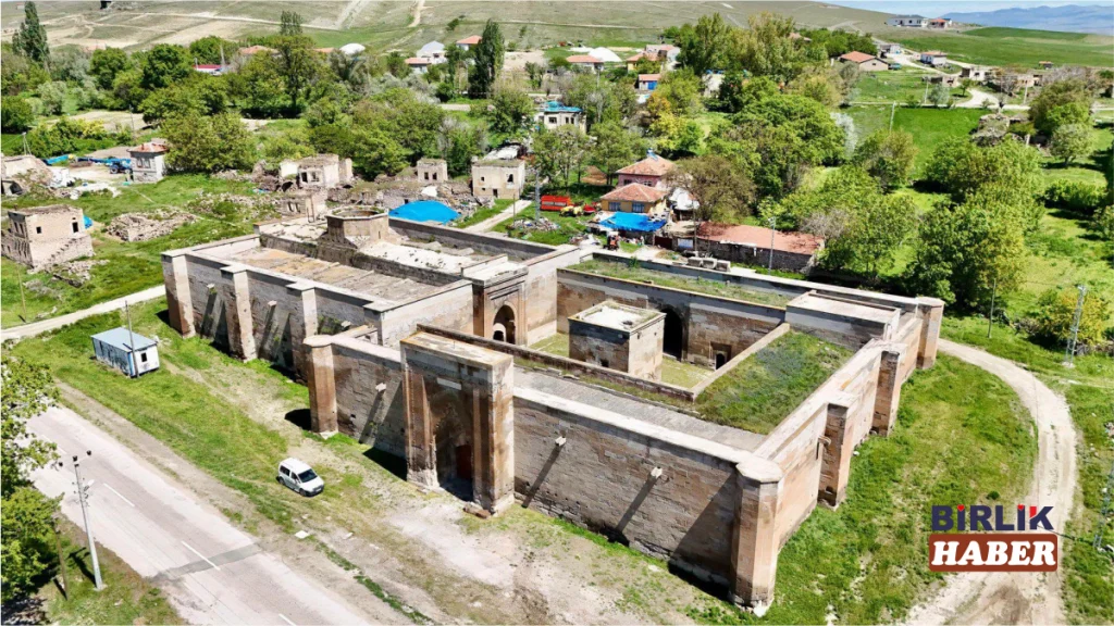 Ağzıkarahan, Dünyanın İlk Ticari Güvence Merkezlerinden