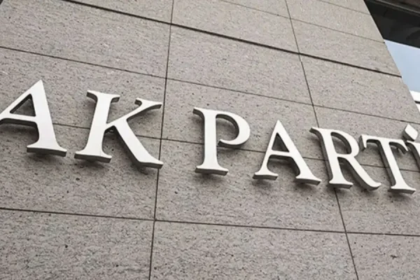 Afyonkarahisar ve Dinar’dan AK Parti’ye yeni katılım