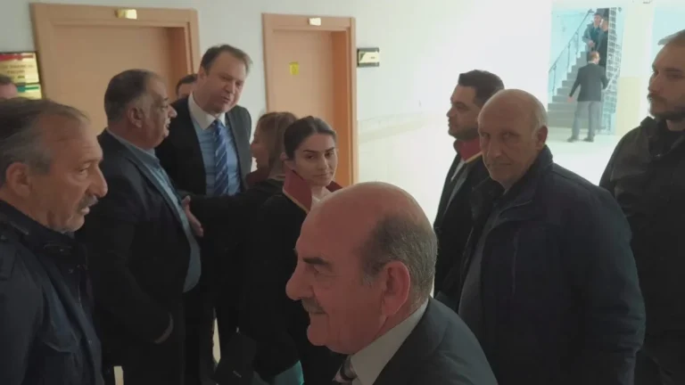 Kars Aynalı Köşk duruşmasında gergin anlar yaşandı