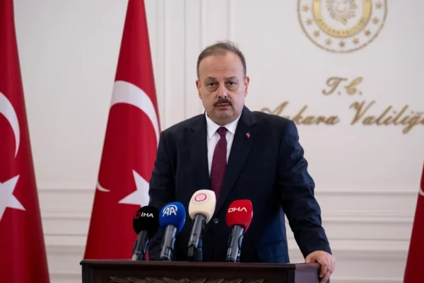 Ankara Valisi Yakup Canbolat görevine başladı