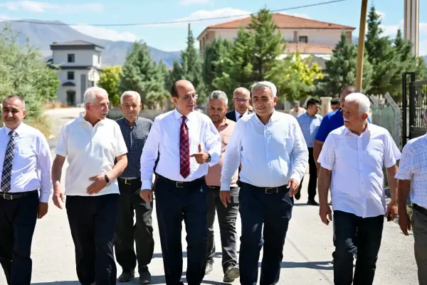 Başkan Geçit, Kuyulu Mahallesi’ndeki yatırımları yerinde inceledi