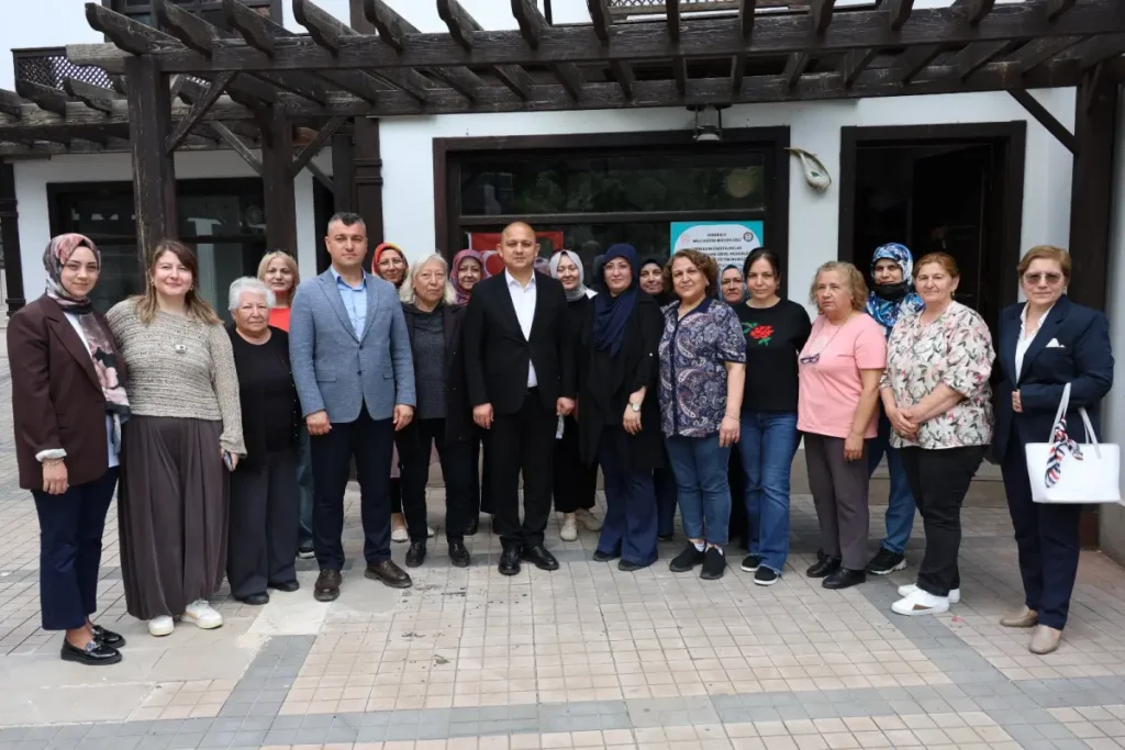 Kadınların el emeği takdir topladı