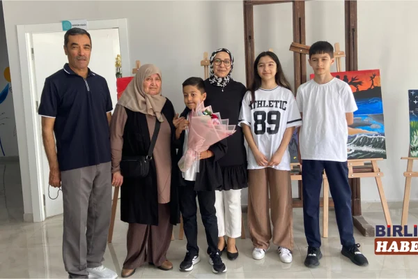 Altınok Akademisi’nde 8 Yaşındaki Ressamdan İlk Sergi