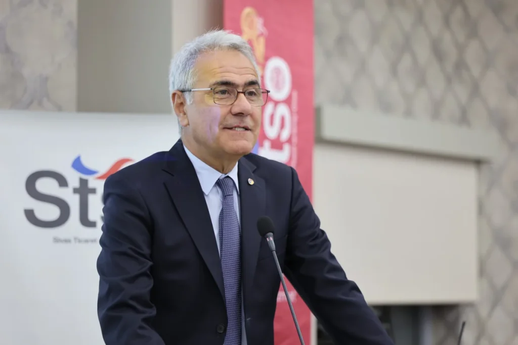 Başkan Özdemir, “Sivas’ta Sanayi Gerçekten Gelişiyor”