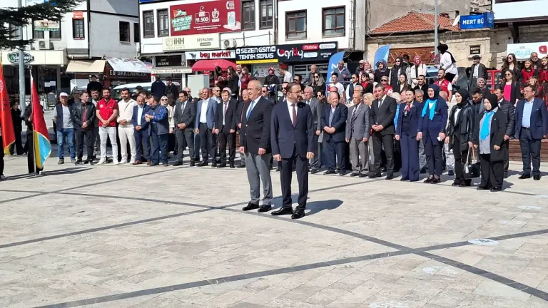 19 Mayıs Atatürk’ü anma Gençlik ve Spor Bayramı Beypazarı ilçesinde de törenle kutlandı