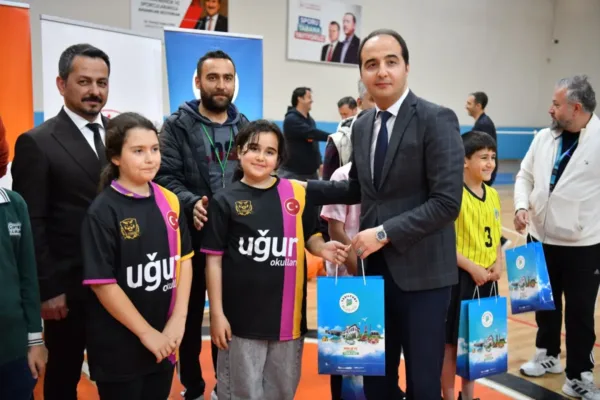 Okullararası Basketbol Turnuvasında şampiyonlar belli oldu