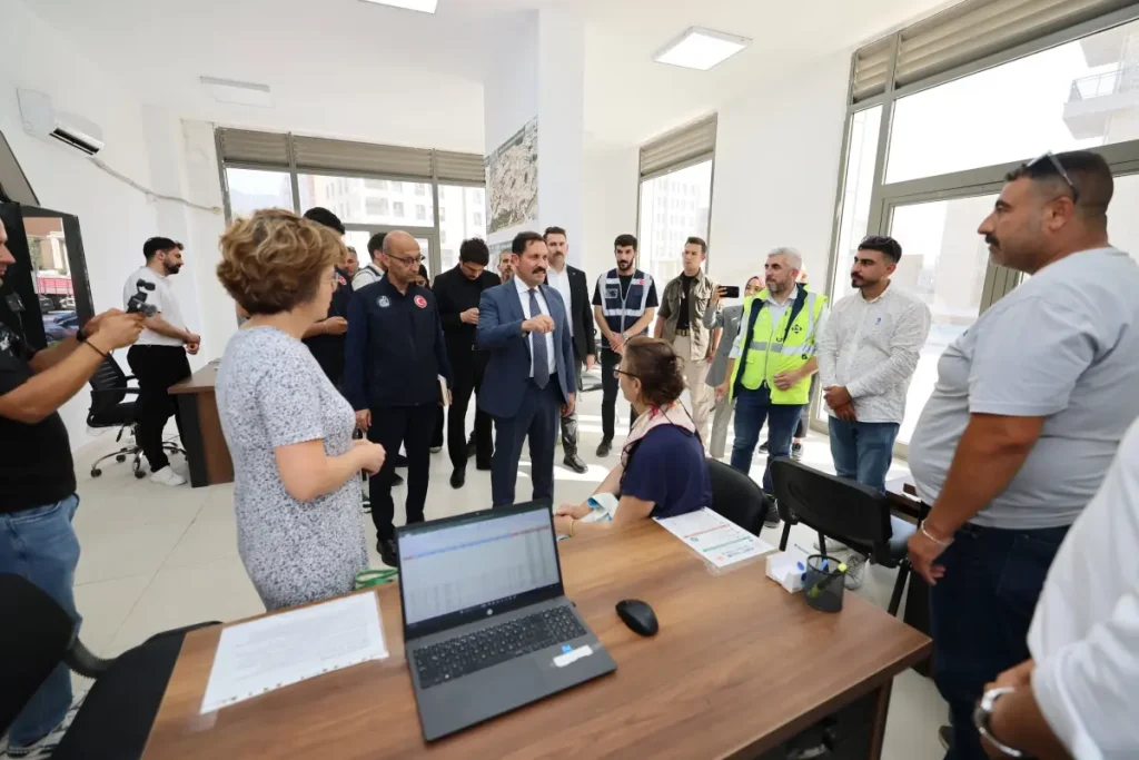 Hatay Vali’si Mustafa Masatlı her an sahada