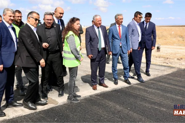 Eskil-Şabanlı Yolunda Asfalt Çalışması Sürüyor