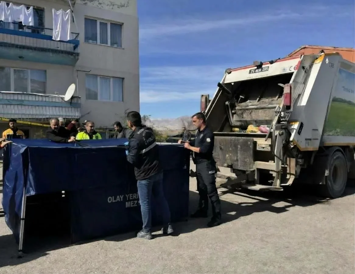 Erzurum’da çöp kamyonunun çarptığı kadın hayatını kaybetti