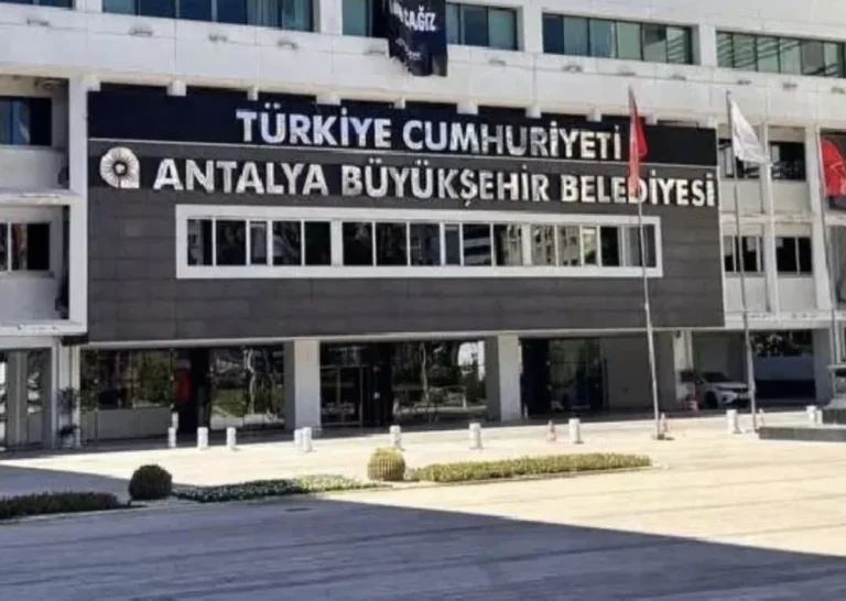 Antalya’da operasyon: 25 kişi gözaltında