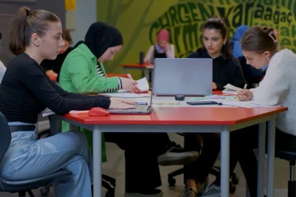 Üniversiteye yerleşenler dikkat: Gelecek yıl aynı puan yeterli olmayabilir