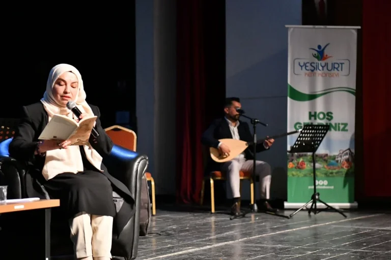 “Kalbimin En Güzel Şiiri: Annem” yarışmasında ödüller sahiplerini buldu