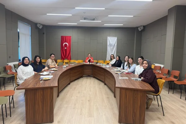 Beyaz Ev Aile Merkezi modeli Gaziantep’te tanıtıldı