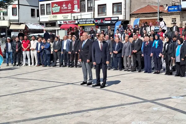 19 Mayıs Atatürk’ü anma Gençlik ve Spor Bayramı Beypazarı ilçesinde de törenle kutlandı