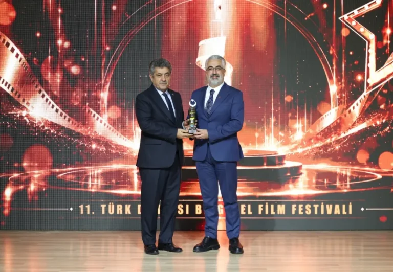 Türk dünyasının belgesellerine 21 ödül