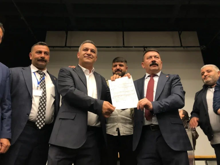Kars ESOB seçiminde Murat Bakırhan yeniden başkan seçildi