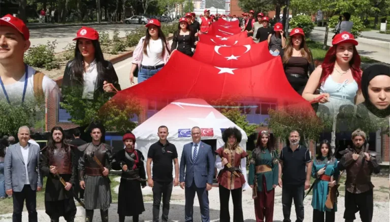 SDÜ’de festival ateşi yandı! Bilim, kültür ve spor bu yıl da buluştu