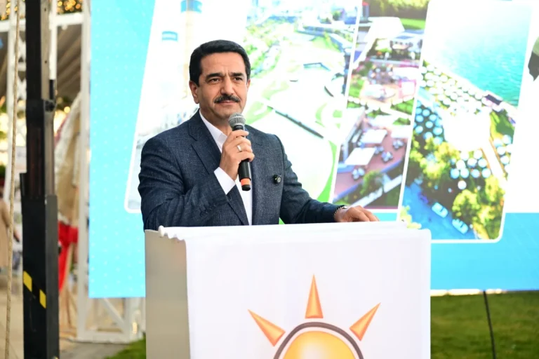 AK Parti Battalgazi’de Mahalle Başkanlarıyla İstişare Toplantısı yaptı