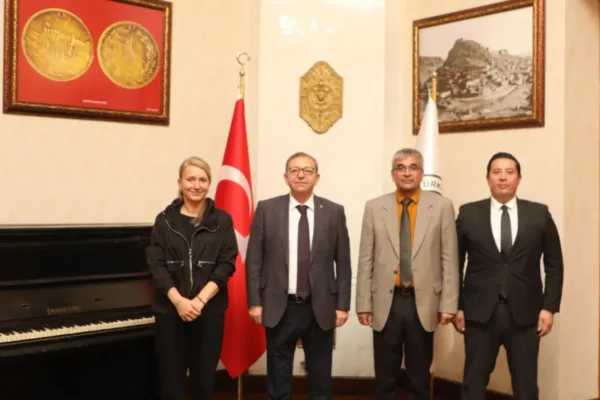 Kars Valisi Ziya Polat, Hindistan Büyükelçiliği heyetini kabul etti