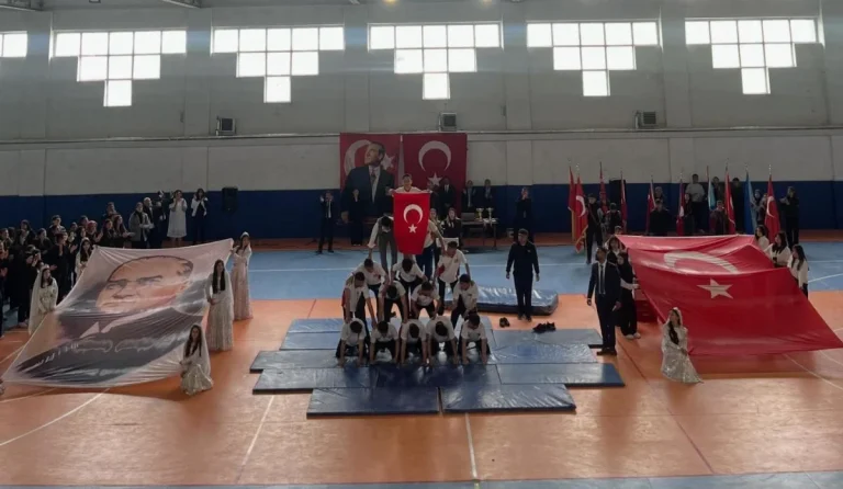 Akyaka’da 19 Mayıs Atatürk’ü Anma Spor Bayramı coşkulu bir programla kutlandı