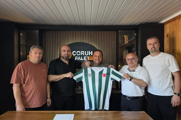 Artvinspor’un Kadın Voleybolu Projesine Bursa iş dünyasından destek