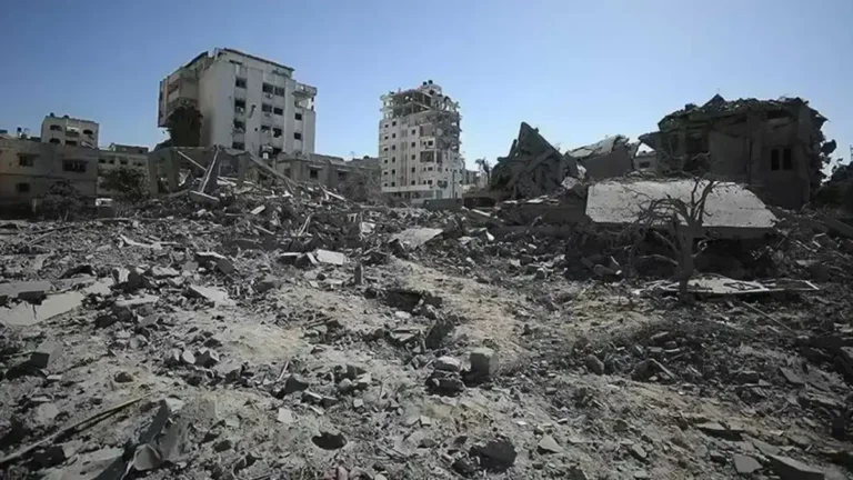 Gazze’de ölü sayısı 72 bin 942’ye ulaştı