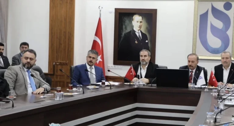 Isparta’da eğitim gündemi masaya yatırıldı