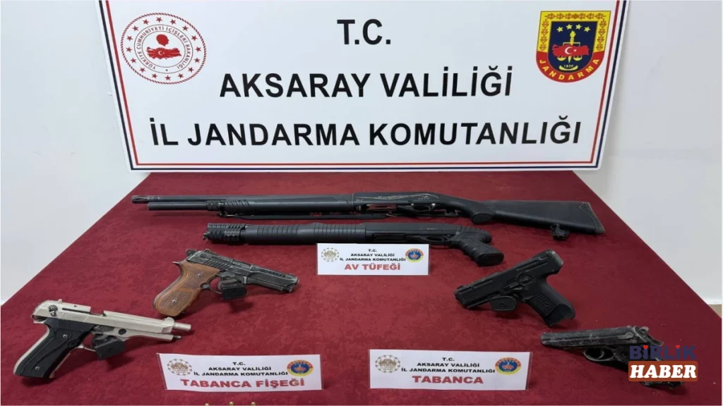Aksaray’da 5 Adrese Baskın: Çok Sayıda Silah Ele Geçti