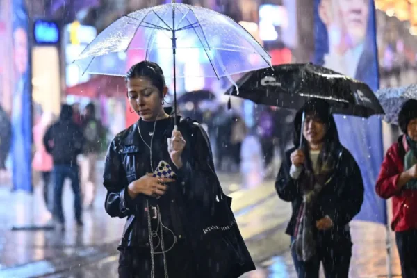 Sıcaklıklar düşüyor: Türkiye yağışlı ve soğuk hava etkisine giriyor