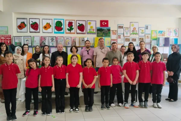Artvin’de ilkokul öğrencilerince hazırlanan sergi büyük ilgi gördü