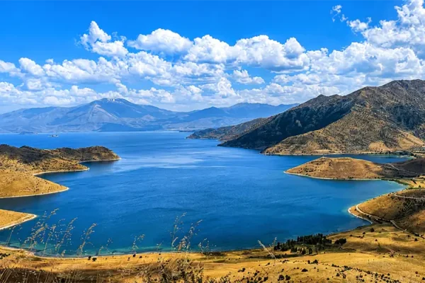 Van Gölü’nün saklı güzelliği milli park oldu