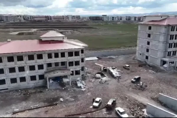 Kars’a modern tarım lisesi ve öğrenci yurdu kazandırılıyor