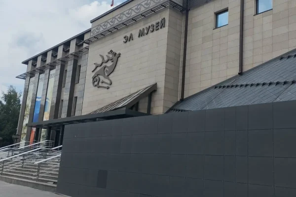 Altay Günlüğü 3: Anohin Ulusal Müzesi’nde binlerce yıllık yolculuk ve Oçi Bala