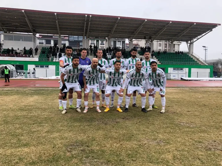 Kars 36 Spor Hakkari’de Sahaya Çıkıyor