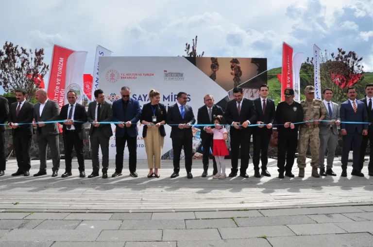 Kars’ta Yaşayan Miras Şöleni başladı
