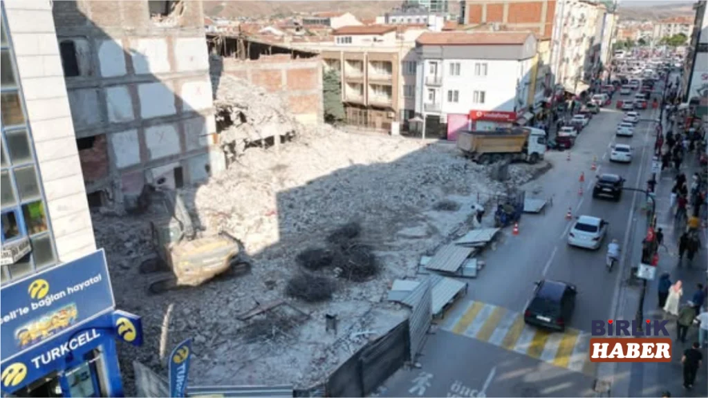 Aksaray’da Dev Kentsel Dönüşüm: 999 Bina Yıkıldı