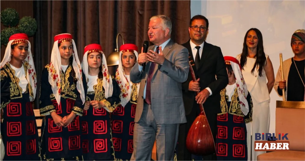 “Sözün Kalbe Dokunduğu Gece” Programı Büyük Beğeni Topladı