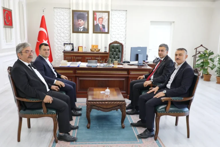 Ağrı Milli Eğitim Müdürü Çakan, Patnos’ta okullardaki hazırlıkları inceledi