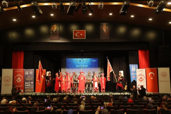 “Asıl Engel Zihinlerde” mesajı Erzurum’dan yükseldi