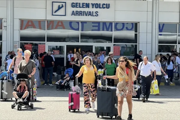 Antalya’da turistler yön değiştirdi