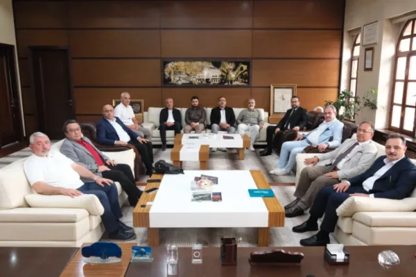 TİMBİR heyetinden Çorum Belediye Başkanı Aşgın’a ziyaret