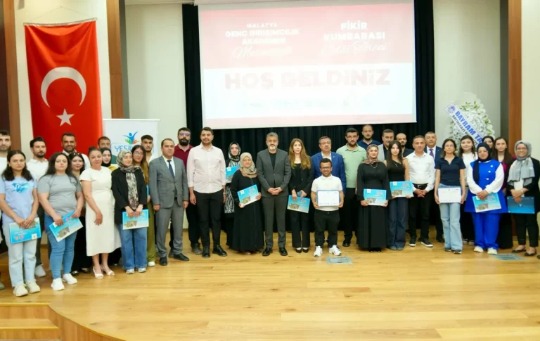Malatya’da genç girişimciler ödüllerini aldı